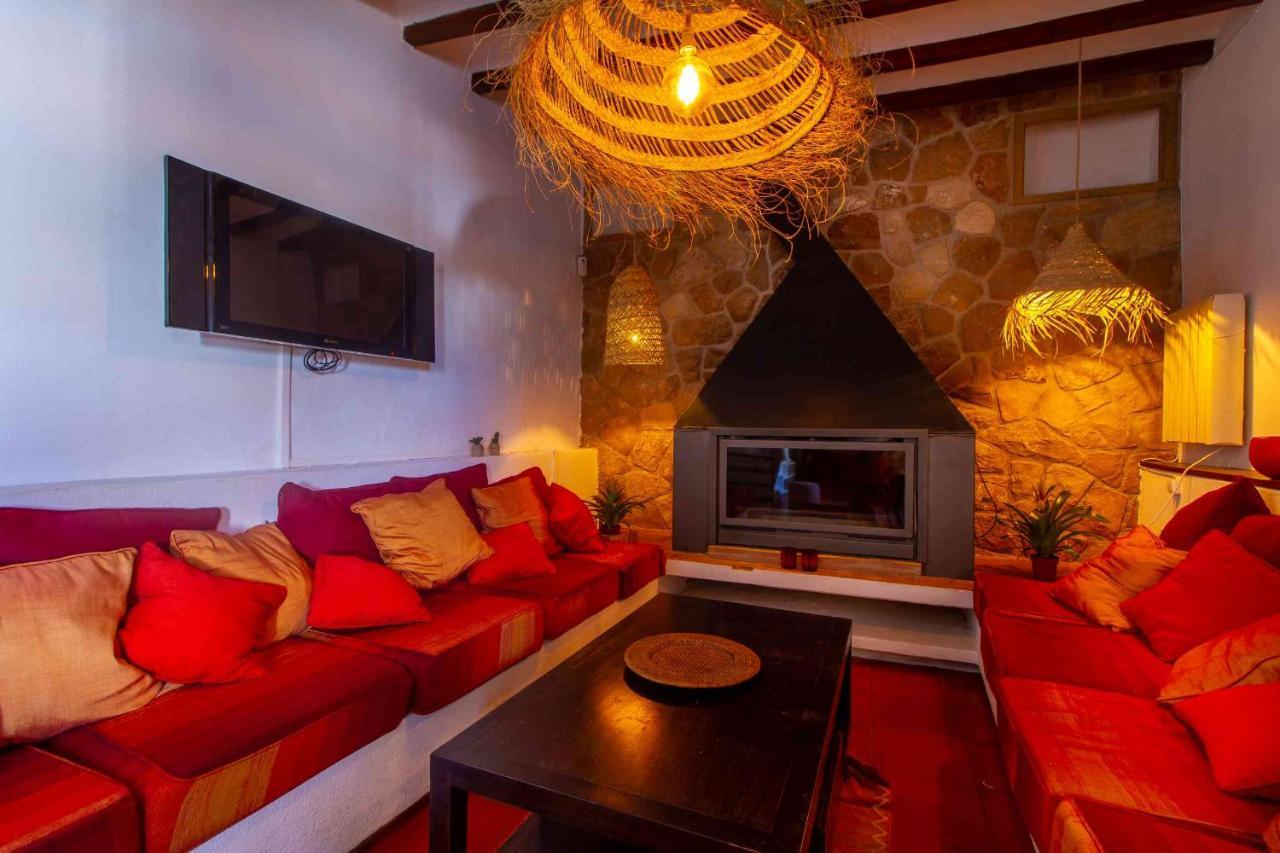 Casa Con Piscina Gades-Marisol Villa Алтеа Екстериор снимка